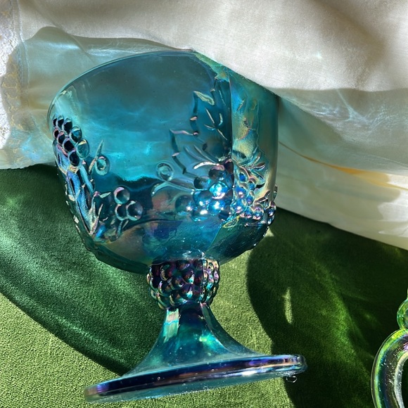 Carnival glass cream & Sugar under plate blue green grape pattern BEAUTIFUL - Picture 8 of 8